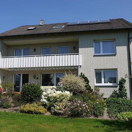 Ferienwohnung Und Gaestezimmer Iburgblick Bad Driburg Exterior foto