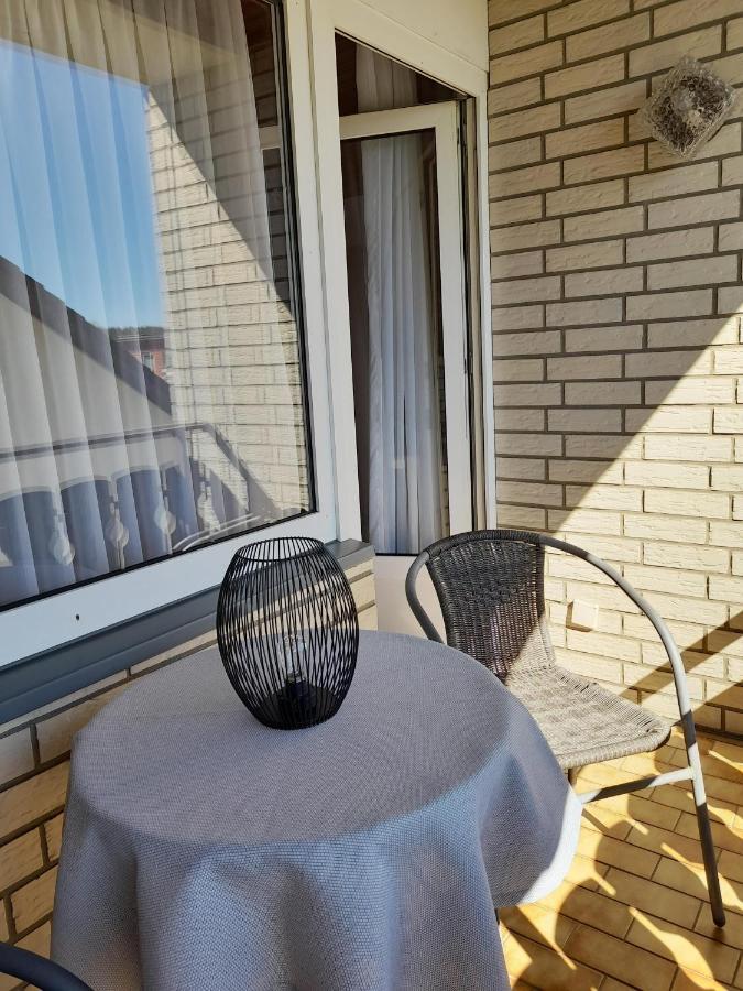 Ferienwohnung Und Gaestezimmer Iburgblick Bad Driburg Exterior foto