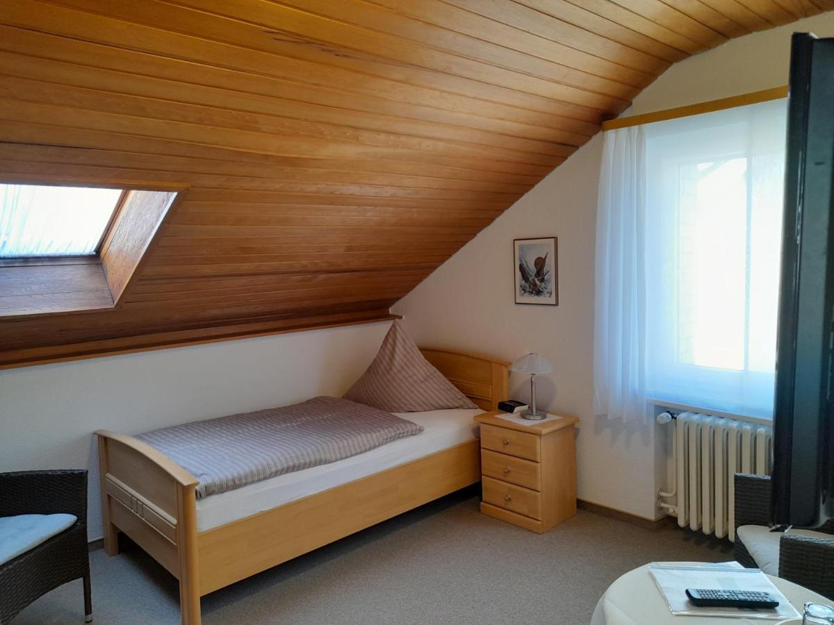 Ferienwohnung Und Gaestezimmer Iburgblick Bad Driburg Exterior foto